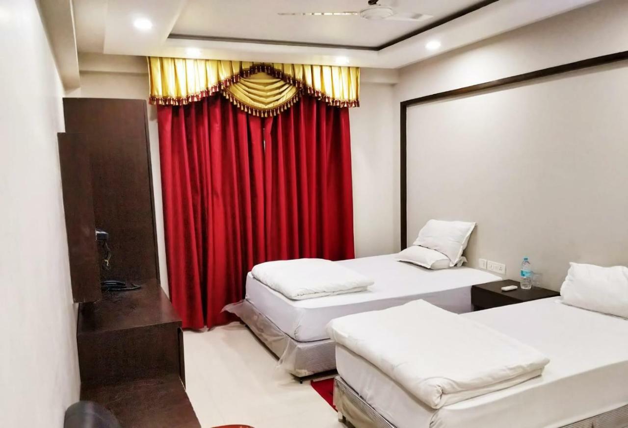 Bodhgaya Seven Inn Hotel N Restaurant Eksteriør billede
