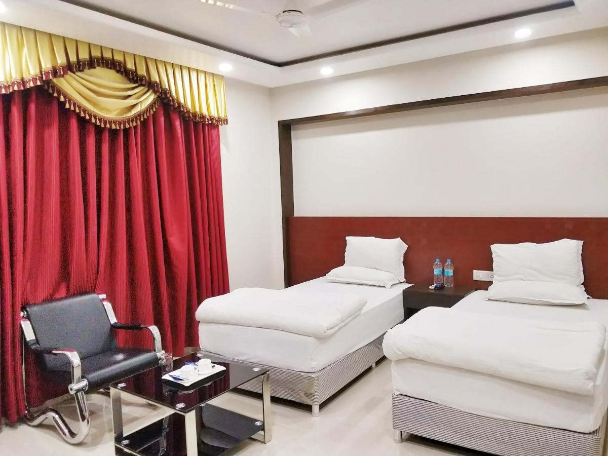Bodhgaya Seven Inn Hotel N Restaurant Eksteriør billede