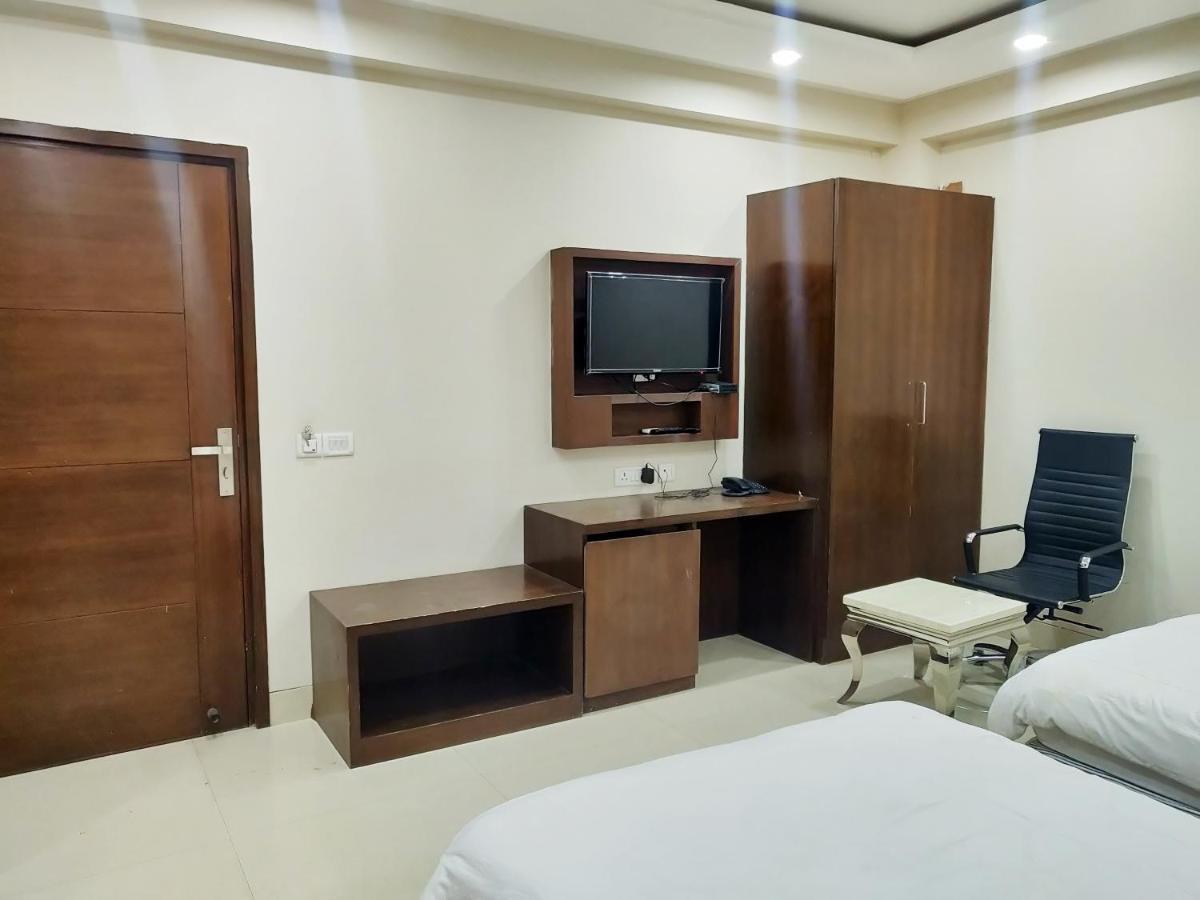 Bodhgaya Seven Inn Hotel N Restaurant Eksteriør billede